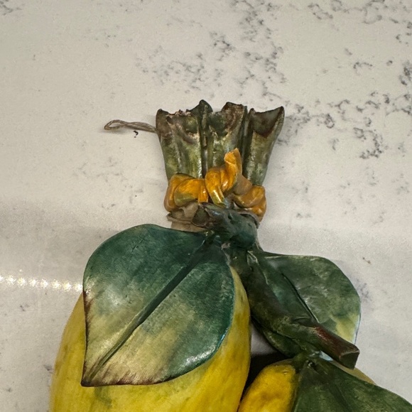 Rustic Yellow Lemon Cluster Wall Decor - Picture 4 of 11